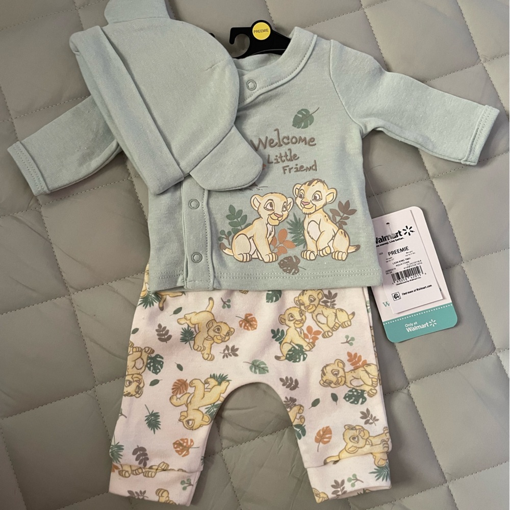NWT Disney Lion King Baby Outfit with Hat 🦁 Size Preemie - Welcome Little One
